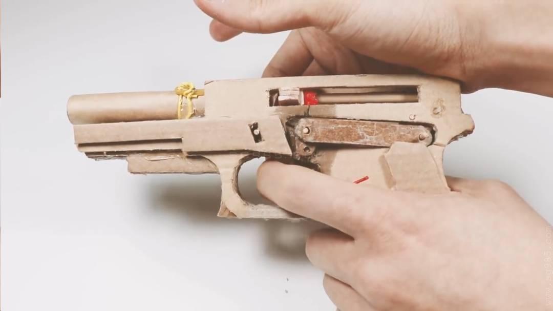 自制纸质手枪/自制纸枪/硬纸板手工枪图纸用纸板瓦楞纸制作纸板玩具枪型号wgog936+制作图纸下载