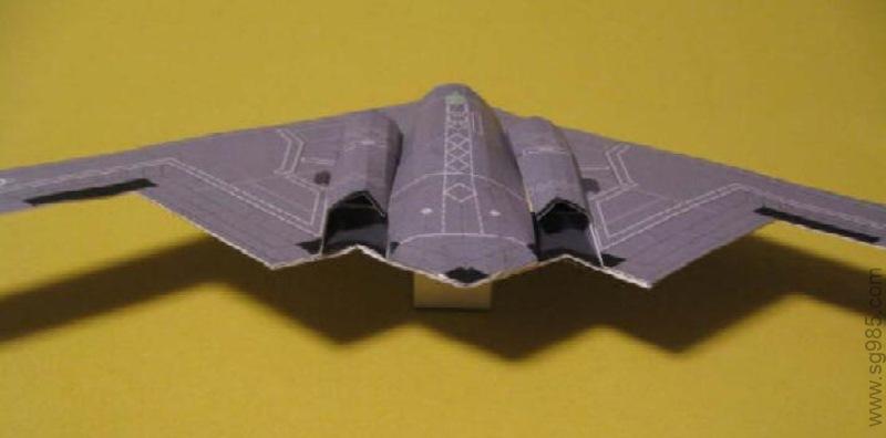 飞机纸板图纸B-2轰炸机