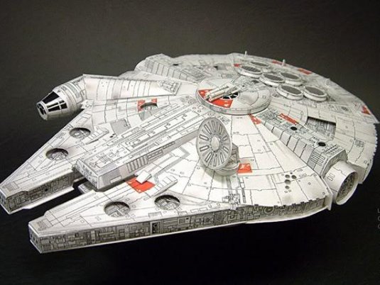 1星球大战“千年隼”号YT-1300改装货运飞船