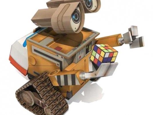 b《机器人总动员》（《WALL-E》）之大号WALL-E纸模