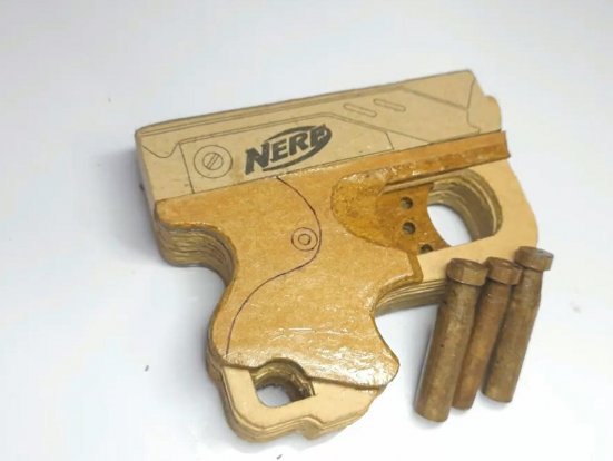 自制纸板枪/纸板手工玩具枪/纸板枪设计图<br>wgog951如何用纸板制作纸板手枪+制作图纸