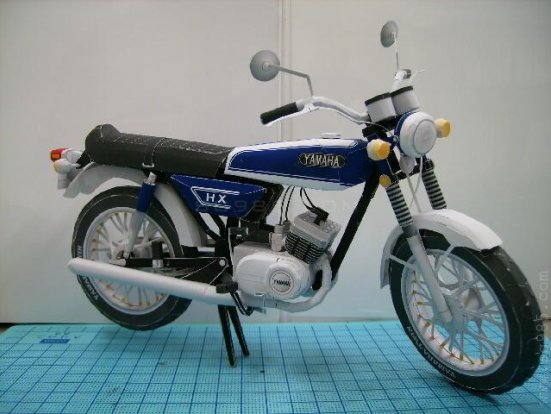 雅马哈（yamaha）hx90摩托车