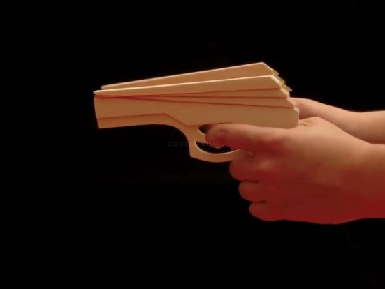 橡皮筋枪/连发橡皮筋枪的内部结构WGOG1001用木板制作一把可连发的橡皮筋玩具枪+制作图纸